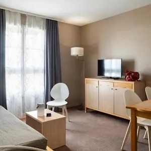 Easy Access Center 2*, Paris France